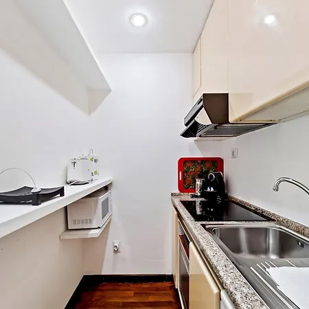 Apartman Sunny With Balcony Milánó